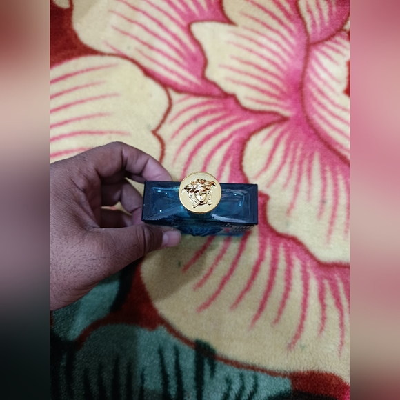 Versace Eros - Picture 2 of 6